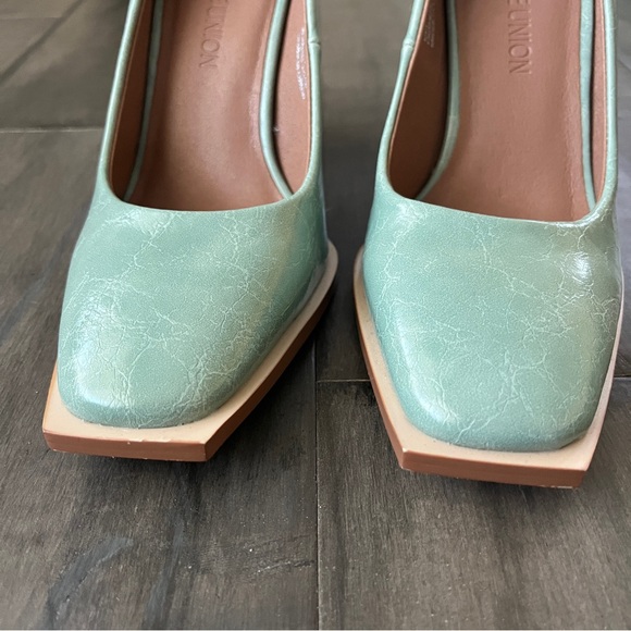 Gabrielle Union Niketa Vegan Leather Square Toe Pumps - Size 6 - Picture 9 of 14